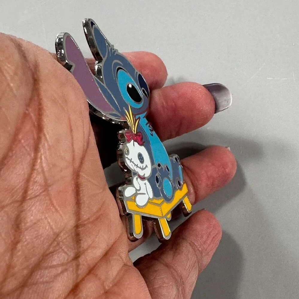 Disney Stitch Scrump Bench Trading Pin Stool Jewelry Brooch Accessories Badge